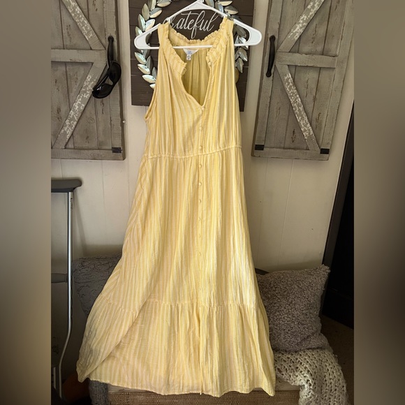 Size L yellow flowy dress - Picture 1 of 4